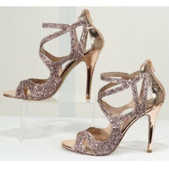 Betsey Johnson Shoes - Betsey Johnson Pink Glitter Heels sz 8
